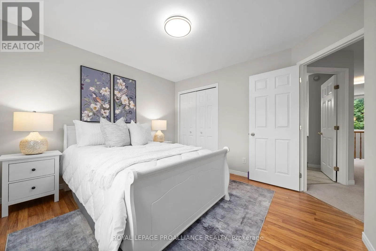 8 LINDEN LANE