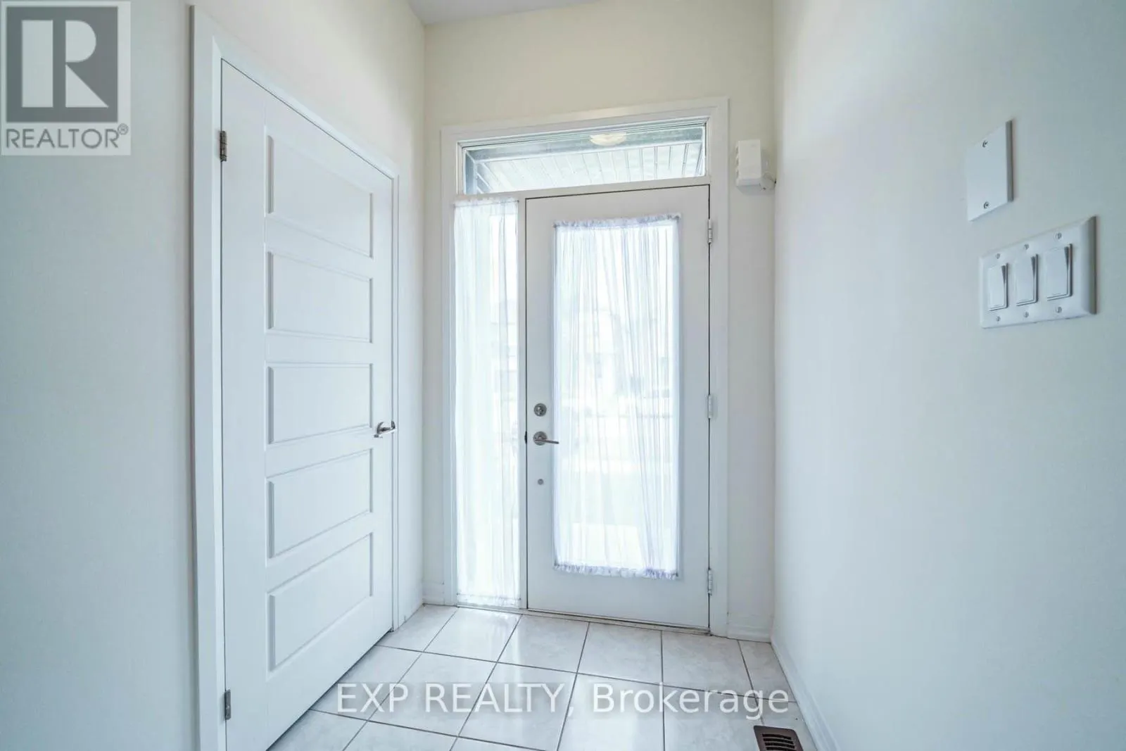 22 DENNIS AVENUE