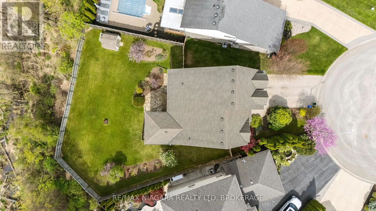 8311 VEGTER COURT