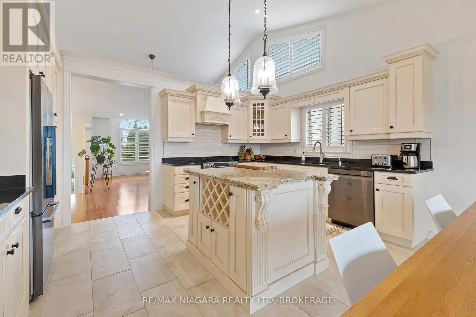 8311 VEGTER COURT