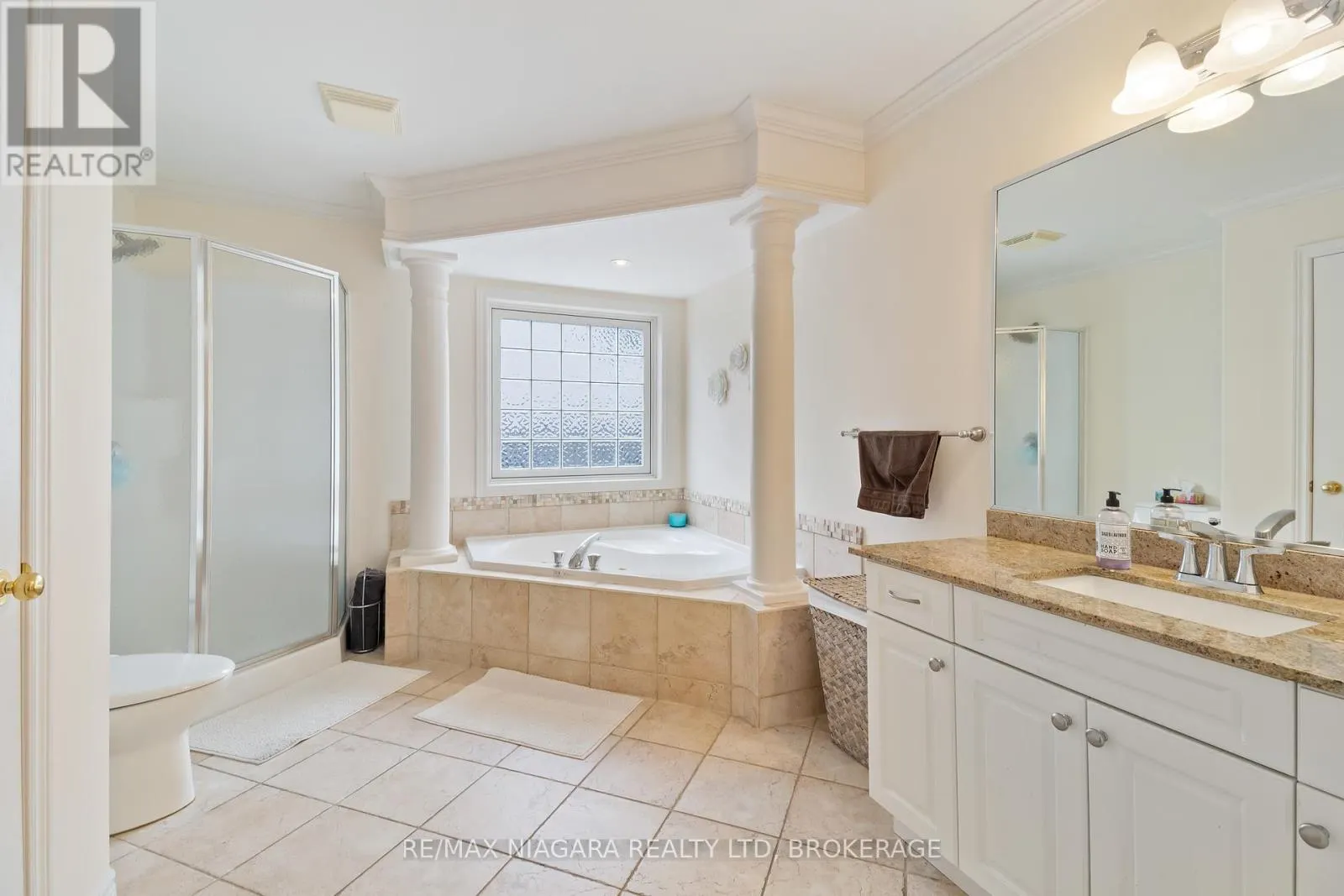 8311 VEGTER COURT