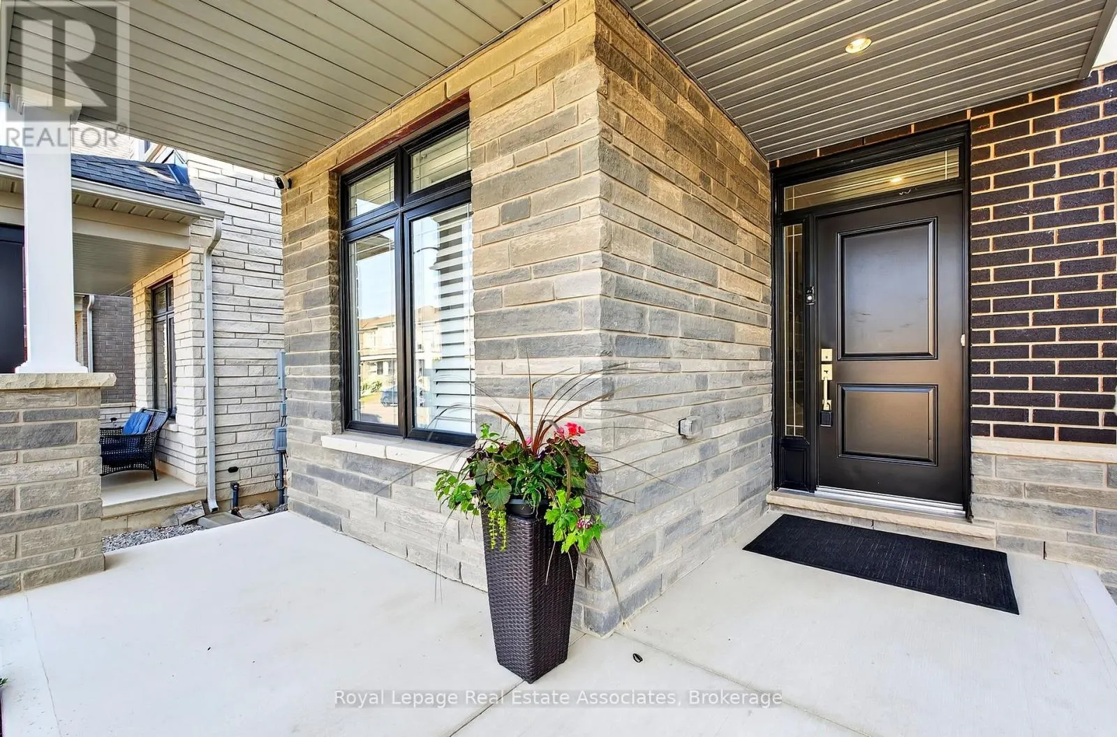 10 GRANITE RIDGE TRAIL