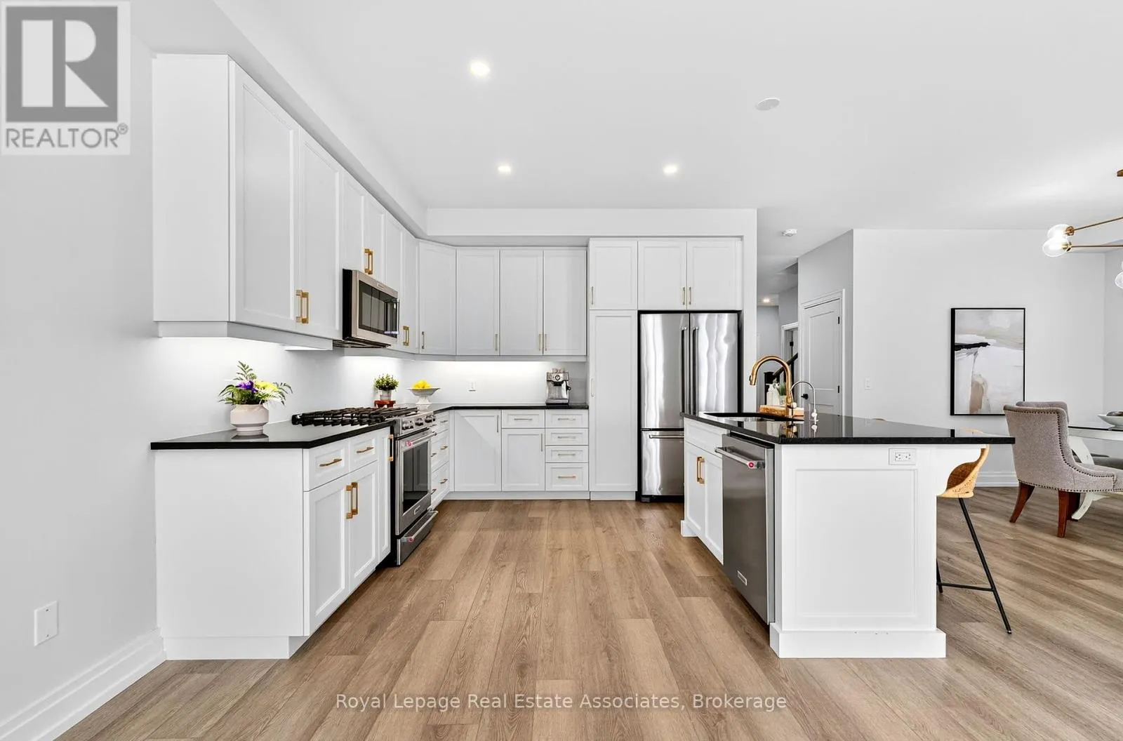 10 GRANITE RIDGE TRAIL
