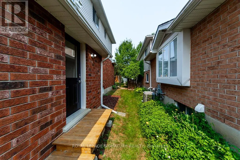 579 WINDJAMMER WAY