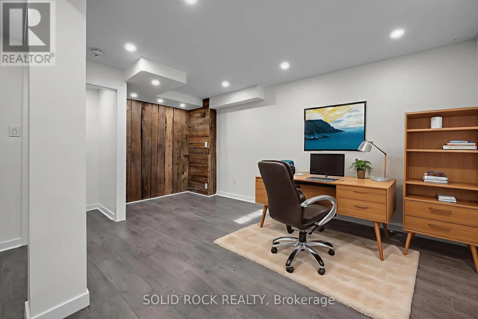 7011 BILBERRY DRIVE