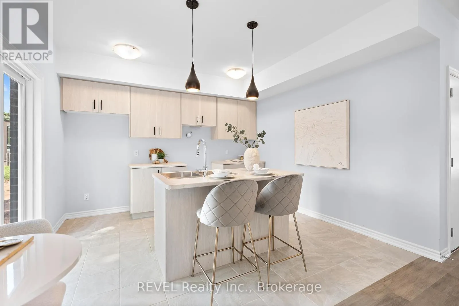 49 - 5672 DORCHESTER ROAD, #49