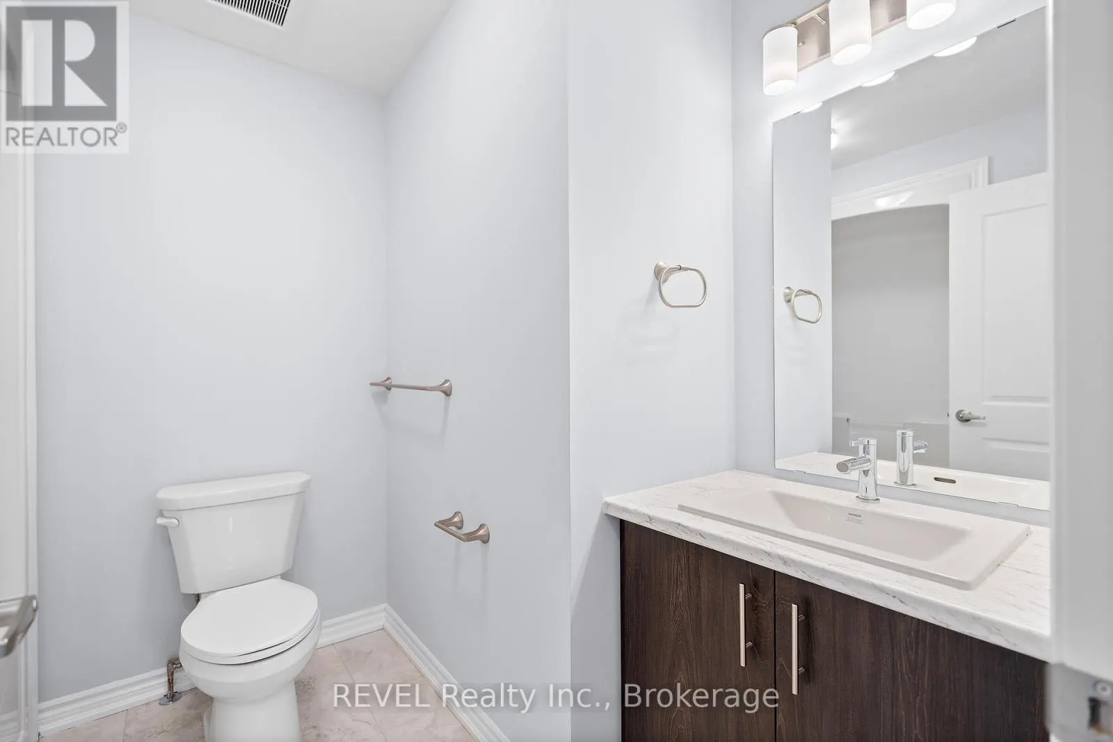 49 - 5672 DORCHESTER ROAD, #49