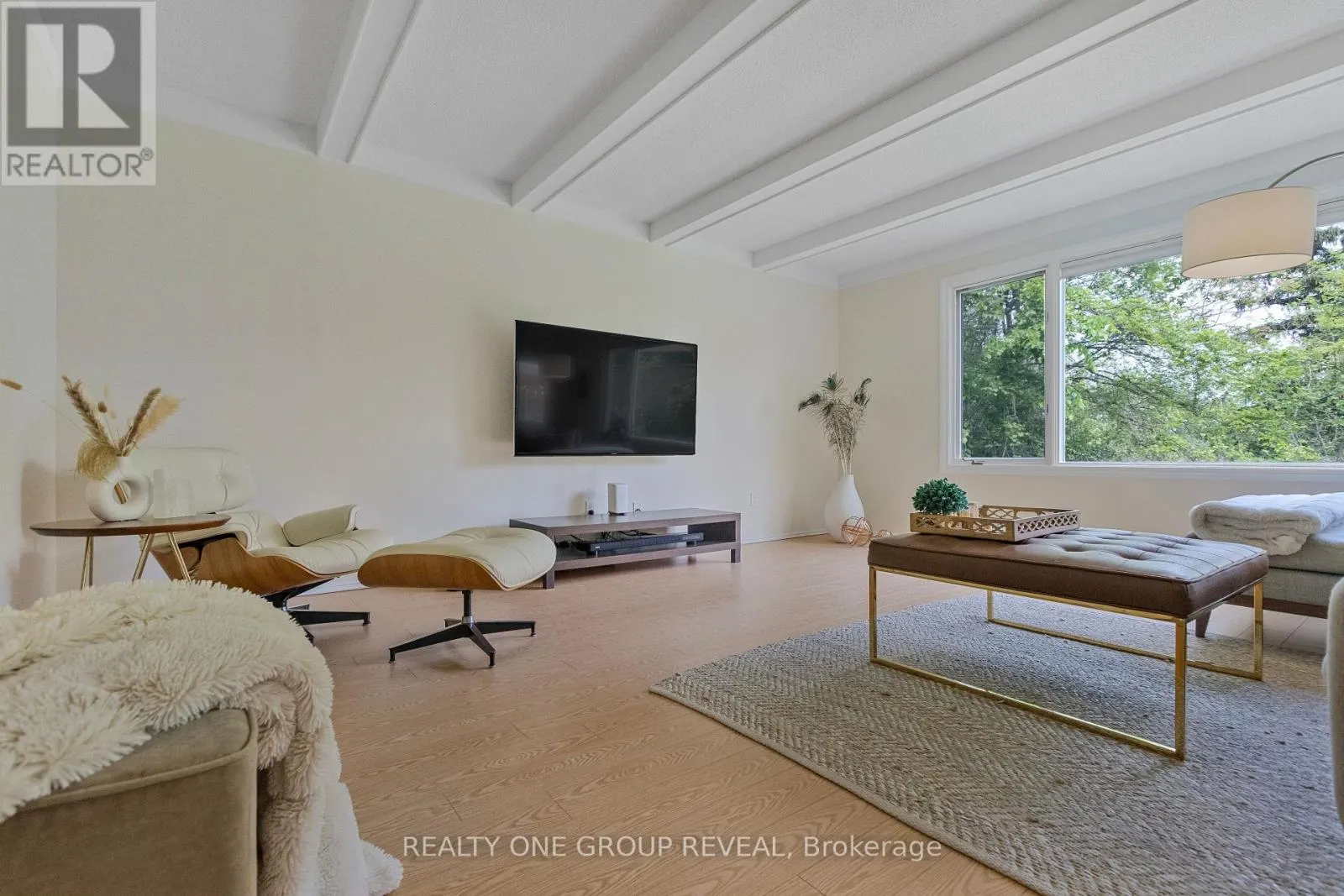 120 RIVERBANK DRIVE