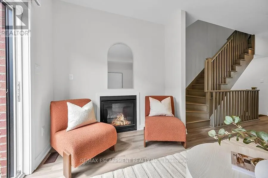 17 MARKLE CRESCENT
