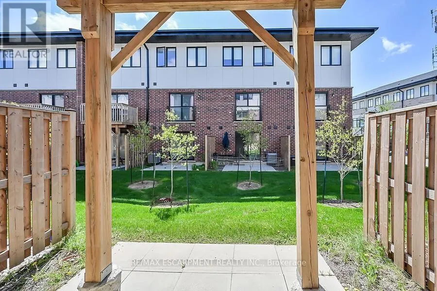 17 MARKLE CRESCENT