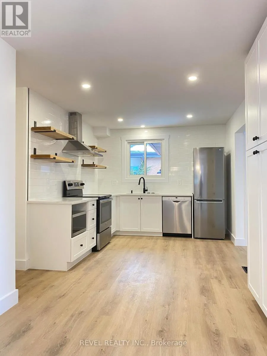 79 INWOOD CRESCENT