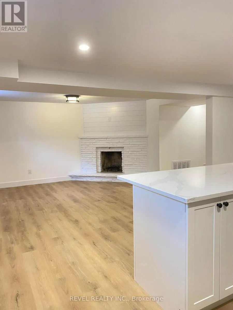 79 INWOOD CRESCENT