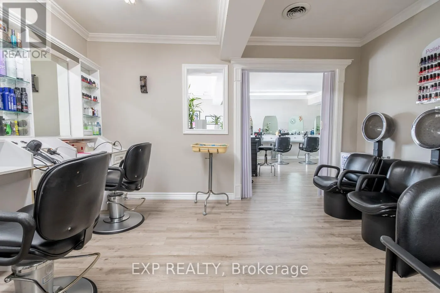 126 TOWN LINE ROAD W