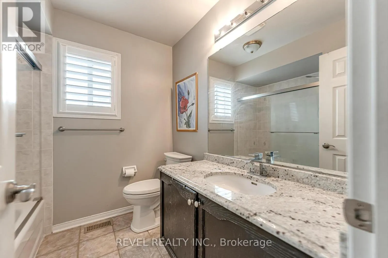 17 WEBB AVENUE