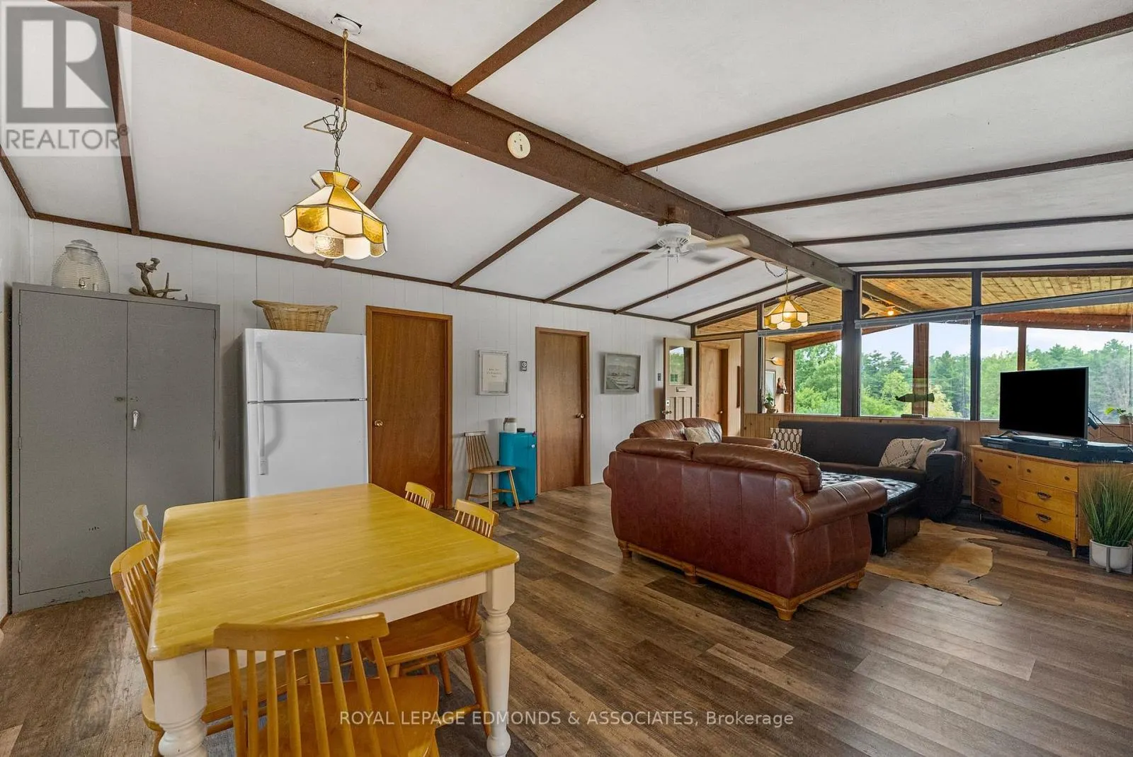 182 GREENWAY DRIVE
