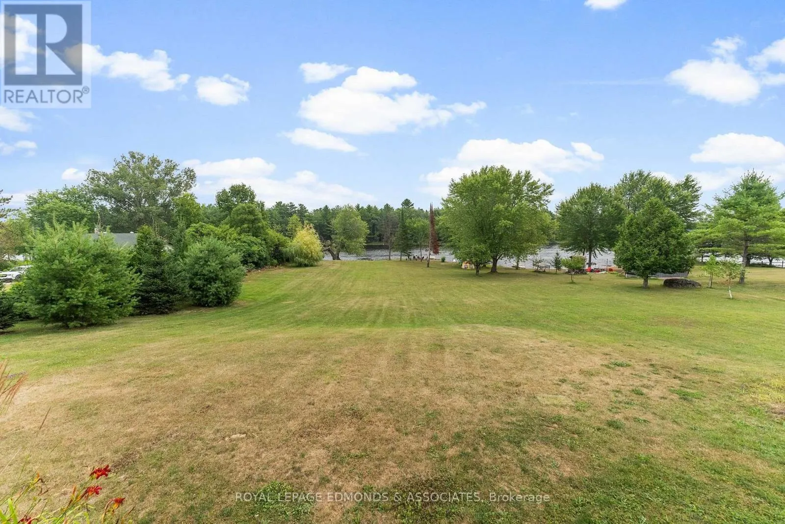 182 GREENWAY DRIVE