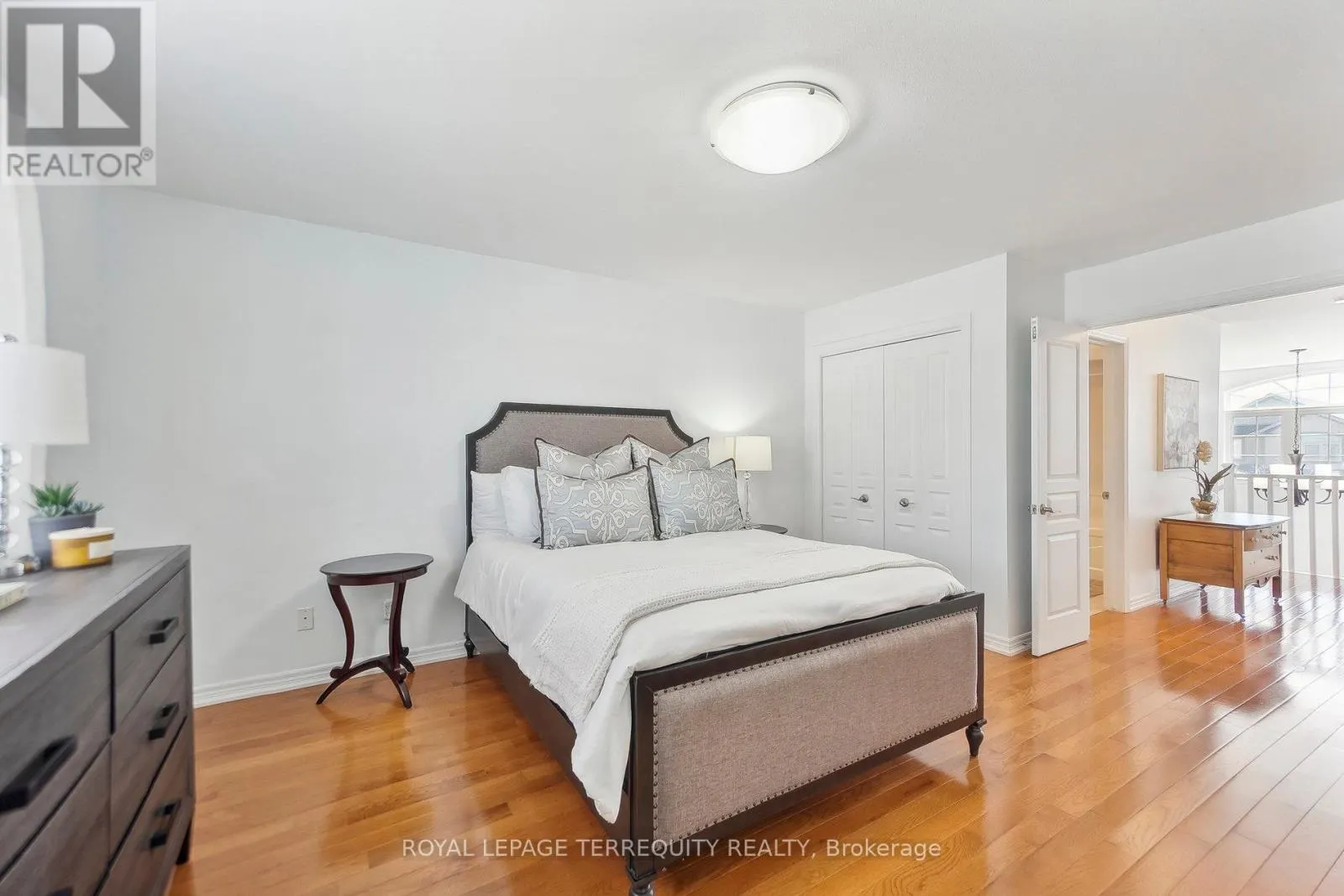 8465 KELSEY CRESCENT