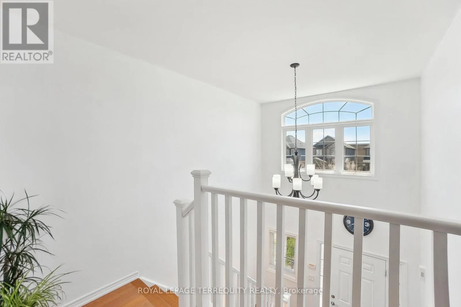 8465 KELSEY CRESCENT
