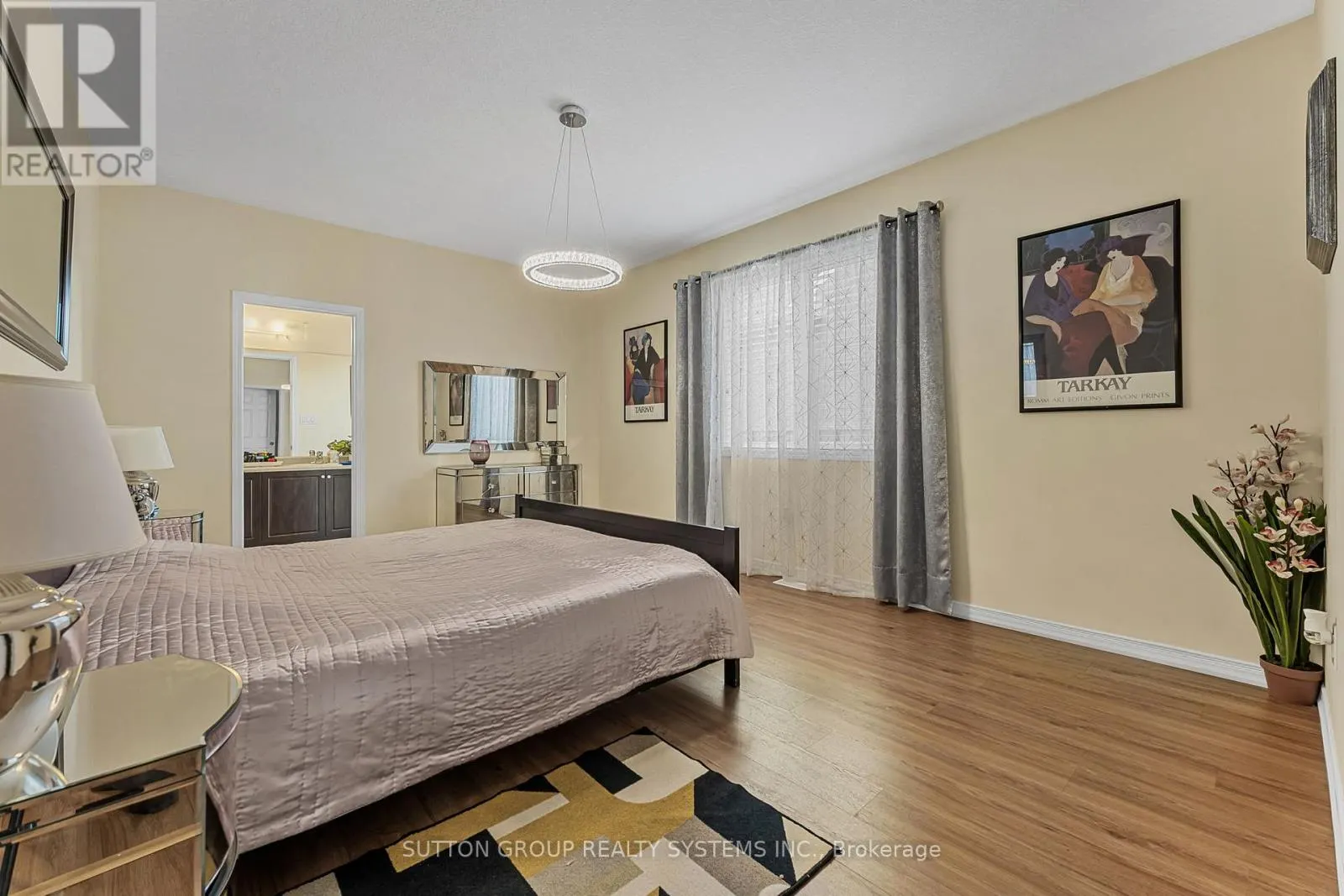 8424 MULBERRY DRIVE