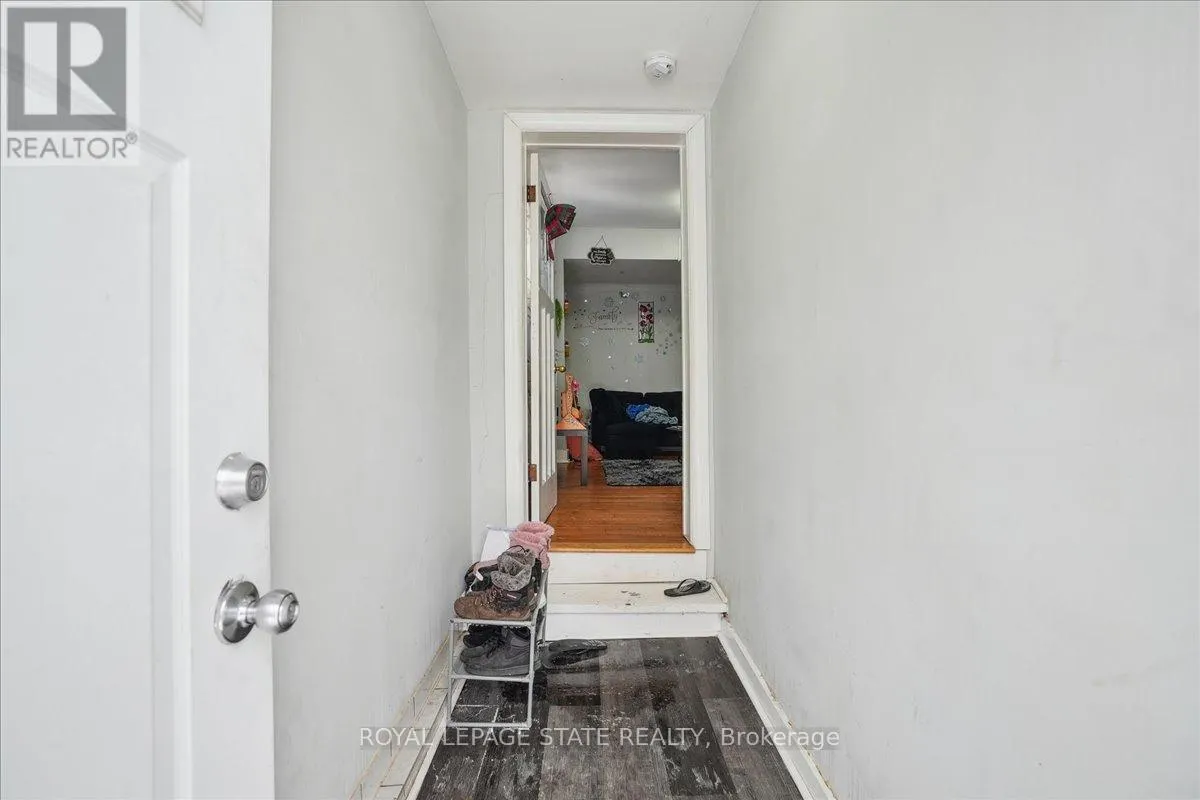 63 PELHAM ROAD