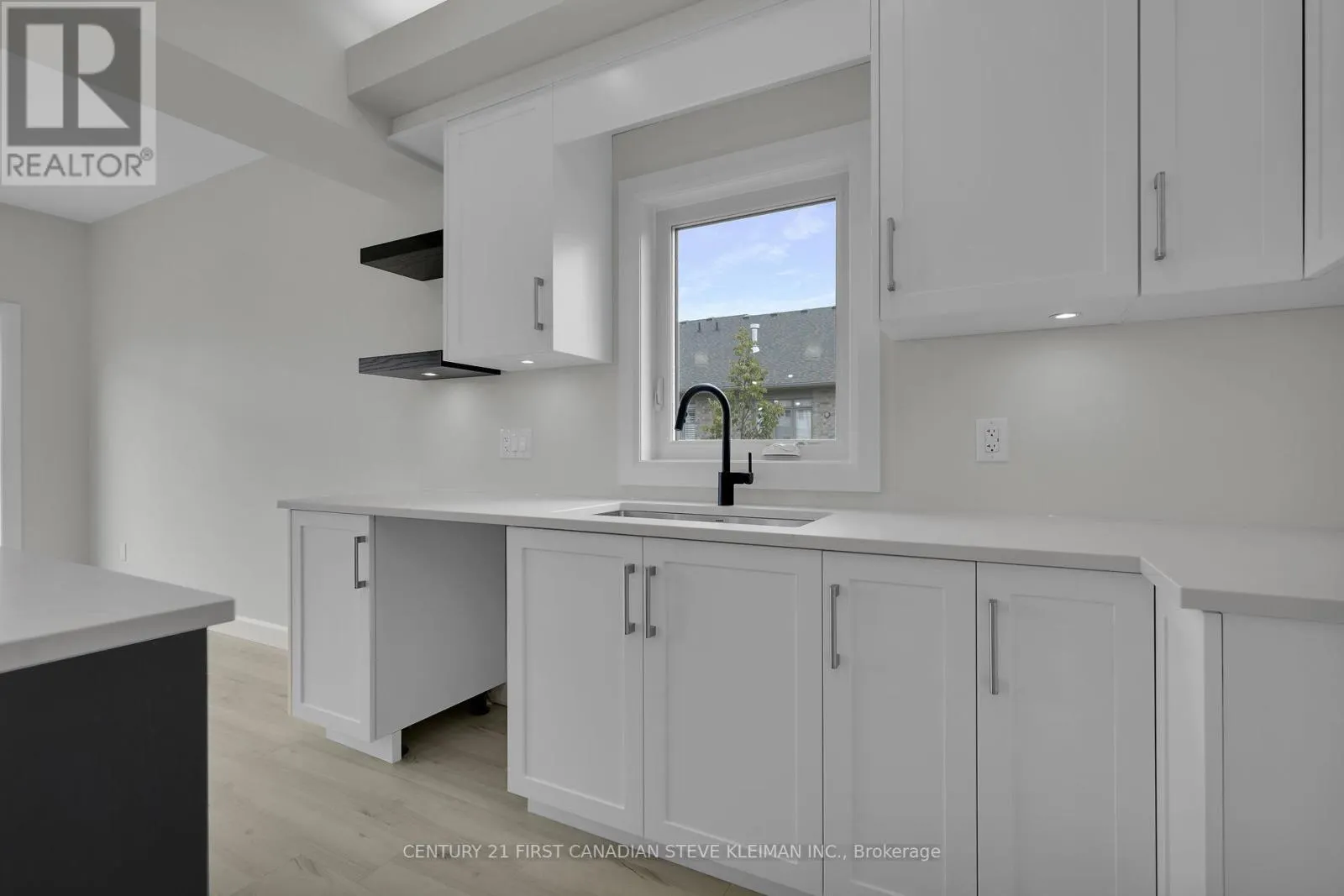 49 - 2700 BUROAK DRIVE, #49