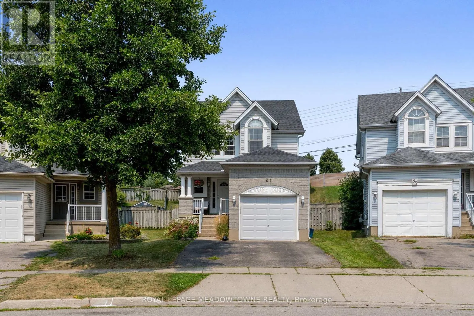 31 NEWPORT DRIVE