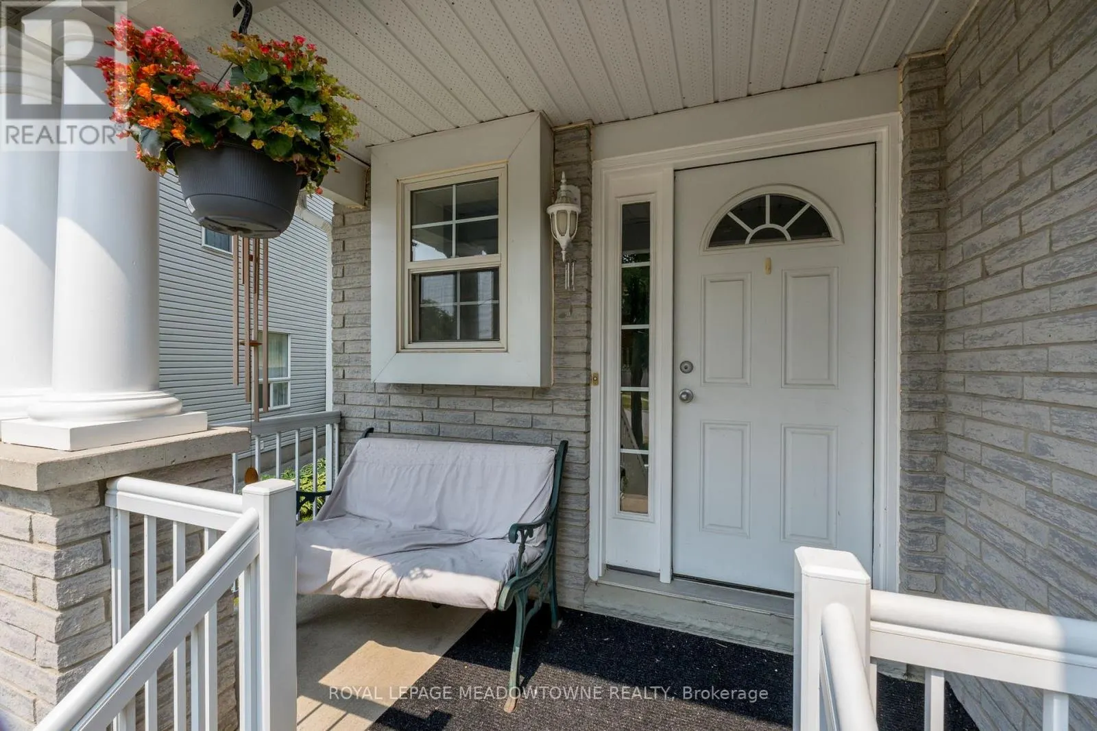 31 NEWPORT DRIVE