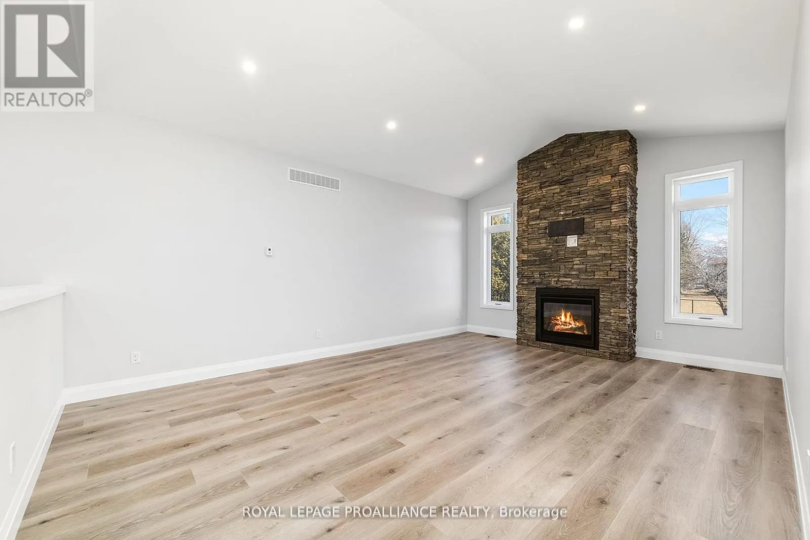 3 CLAYTON JOHN AVENUE