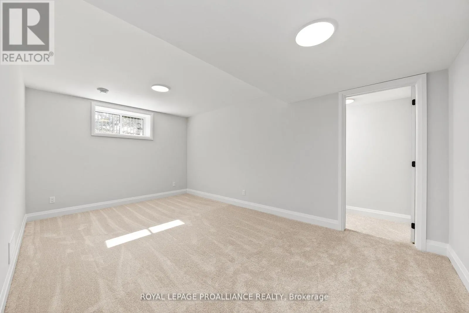 3 CLAYTON JOHN AVENUE