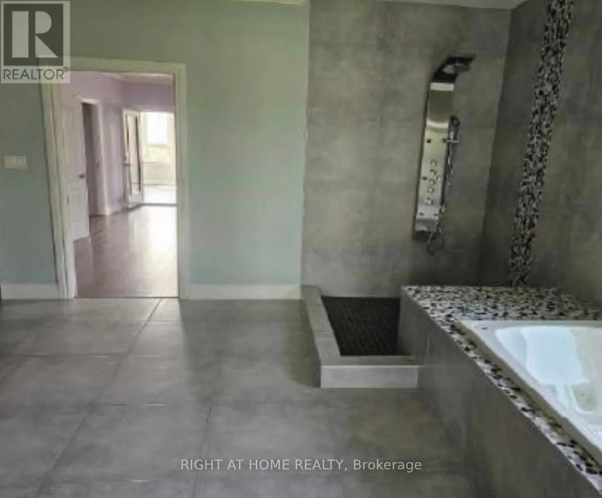 4 MINEVIEW ROAD