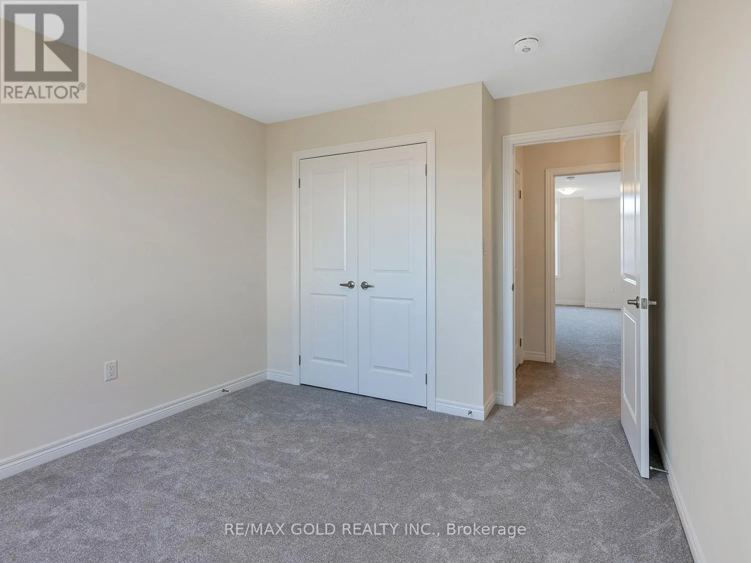 93 PINOT CRESCENT