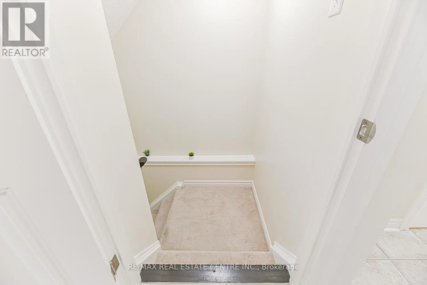 4 - 535 MARGARET STREET