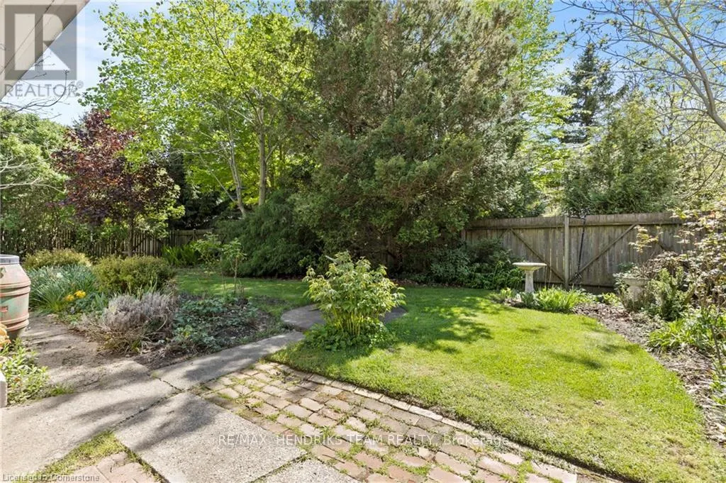 1386 MCNAB ROAD