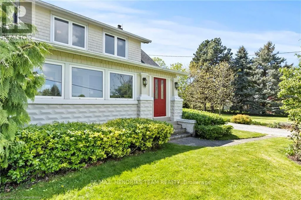 1386 MCNAB ROAD
