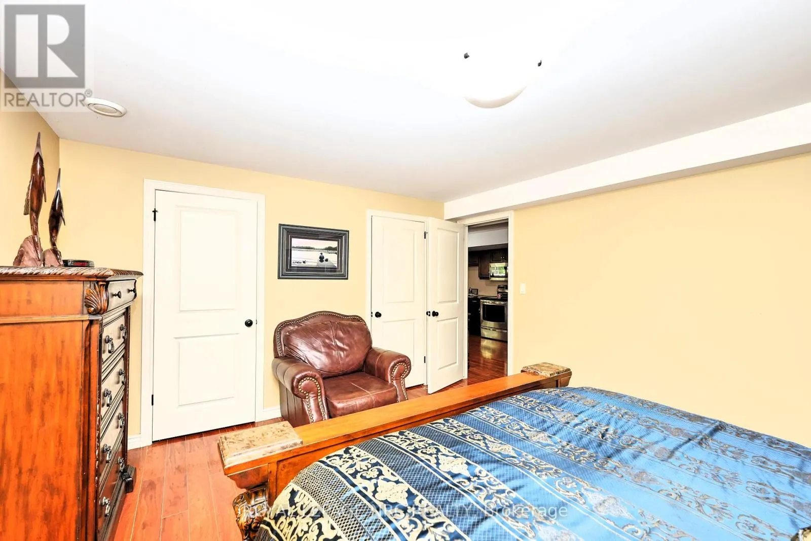18 MARTHA COURT