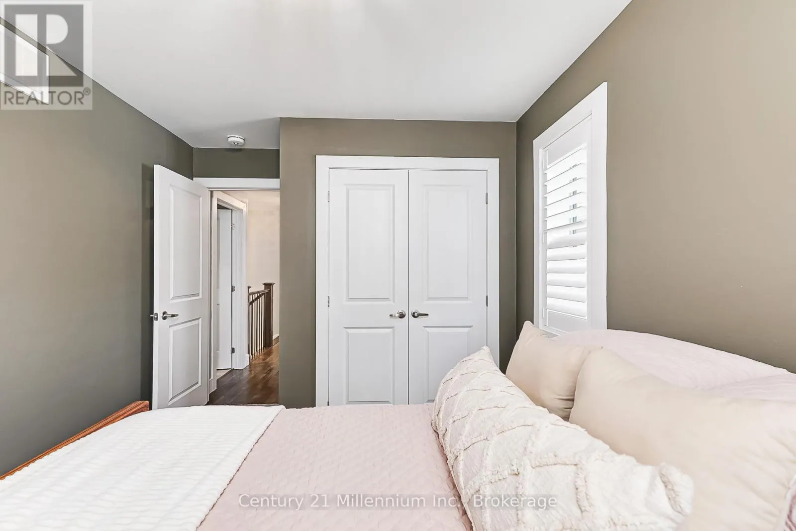 238 COURTLAND STREET