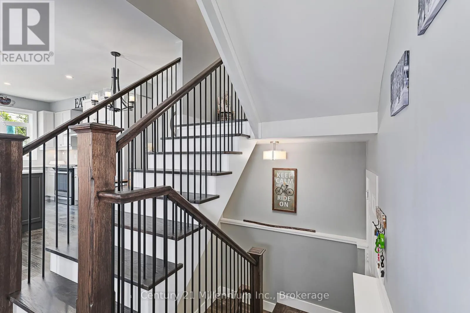 238 COURTLAND STREET