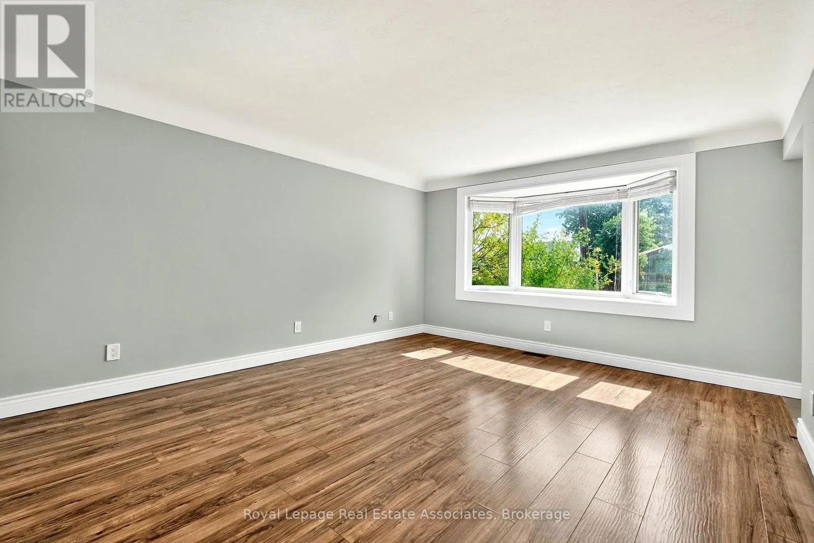 UPPER - 312 EAST 45TH STREET