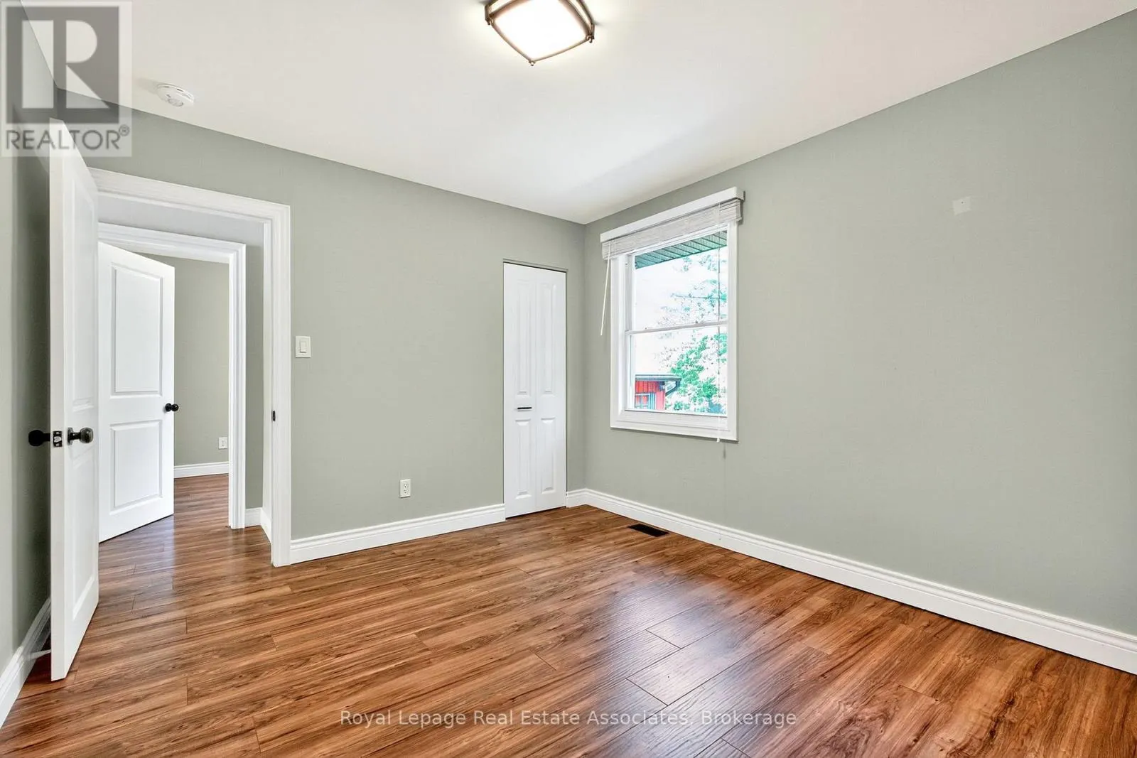 UPPER - 312 EAST 45TH STREET