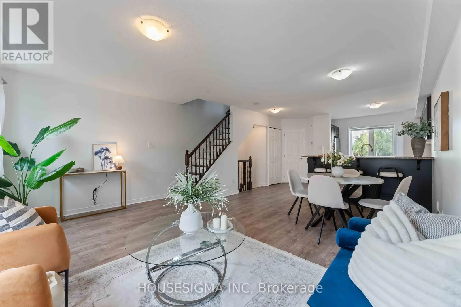 758 SANIBEL PRIVATE