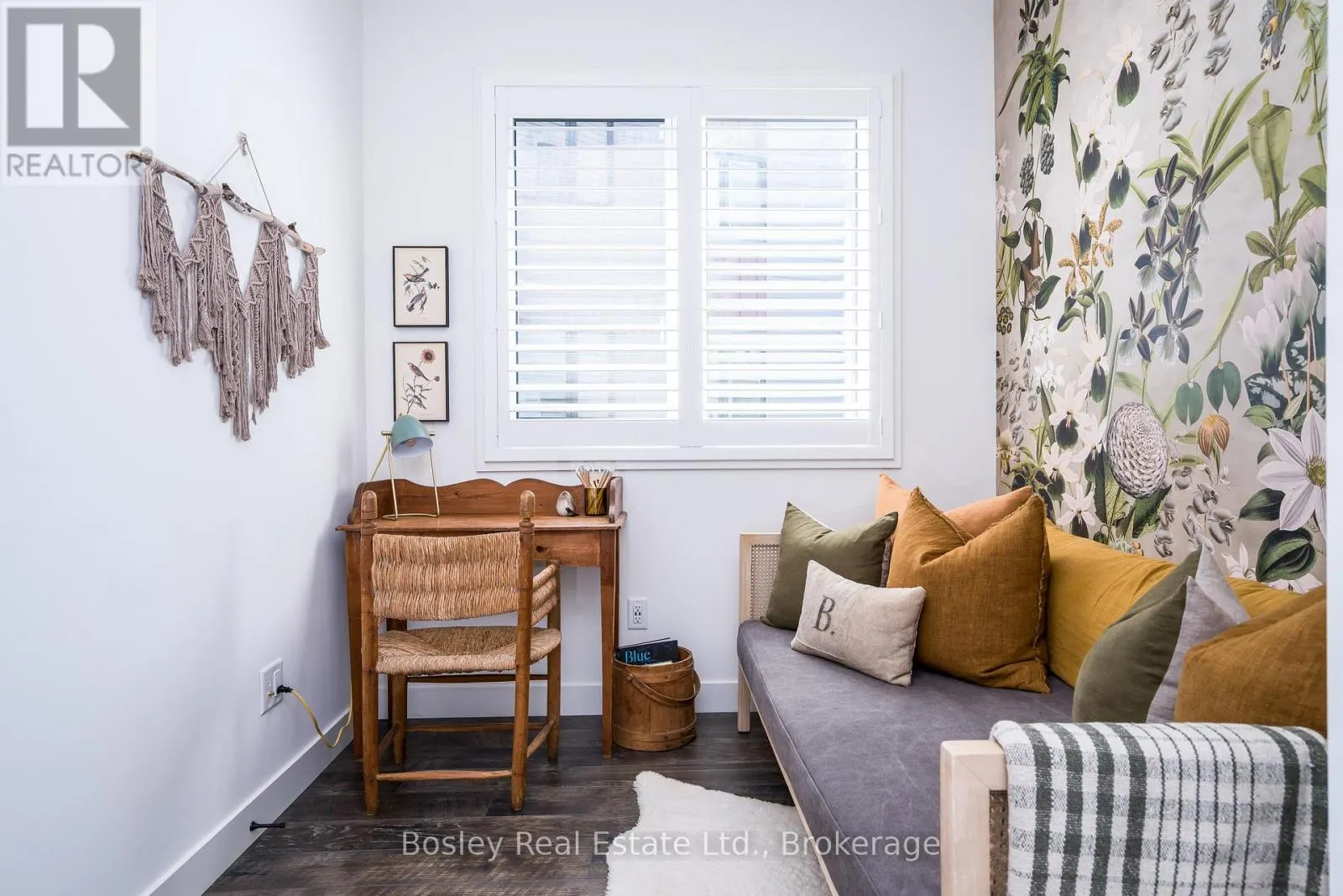 101 - 18 BECKWITH LANE, #101