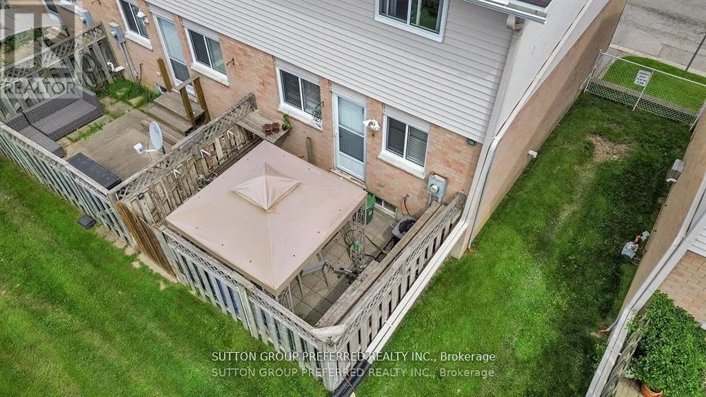 71 - 320 WESTMINSTER AVENUE, #71