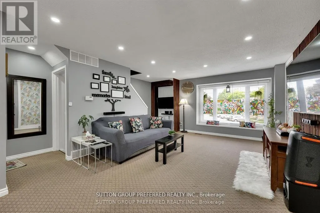 71 - 320 WESTMINSTER AVENUE, #71