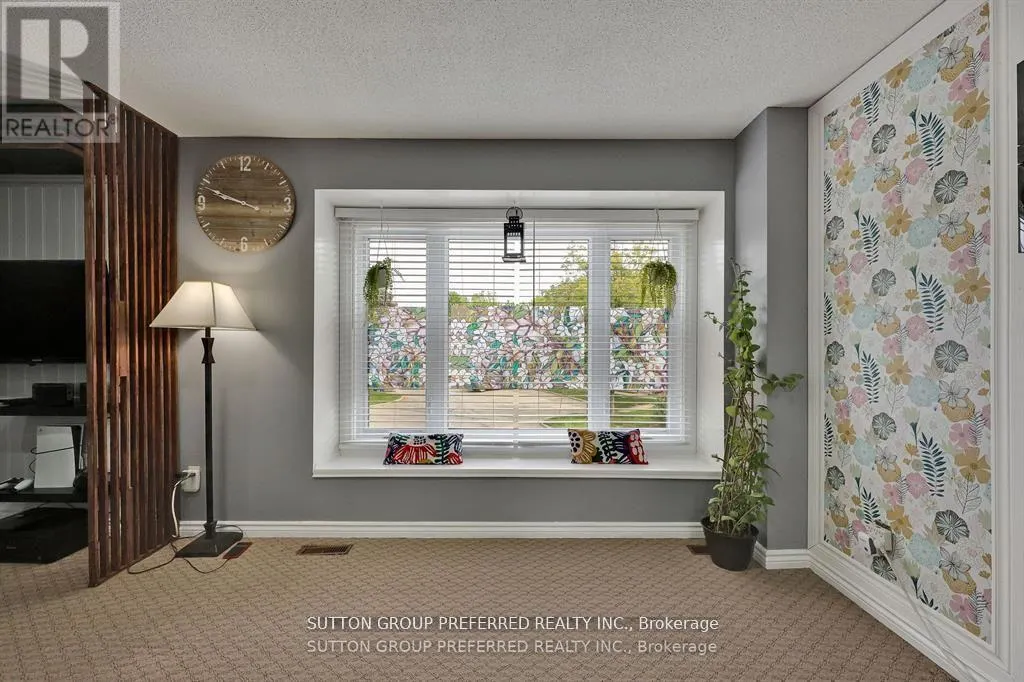 71 - 320 WESTMINSTER AVENUE, #71