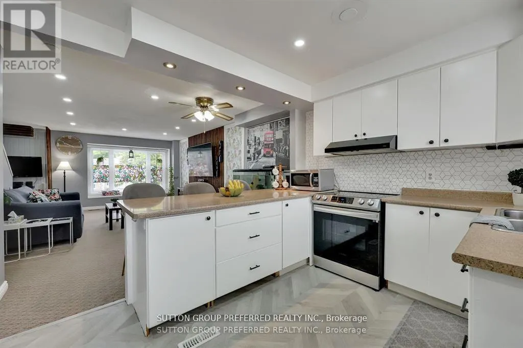 71 - 320 WESTMINSTER AVENUE, #71