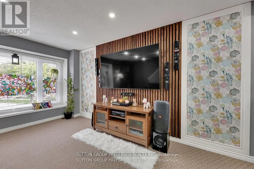 71 - 320 WESTMINSTER AVENUE, #71