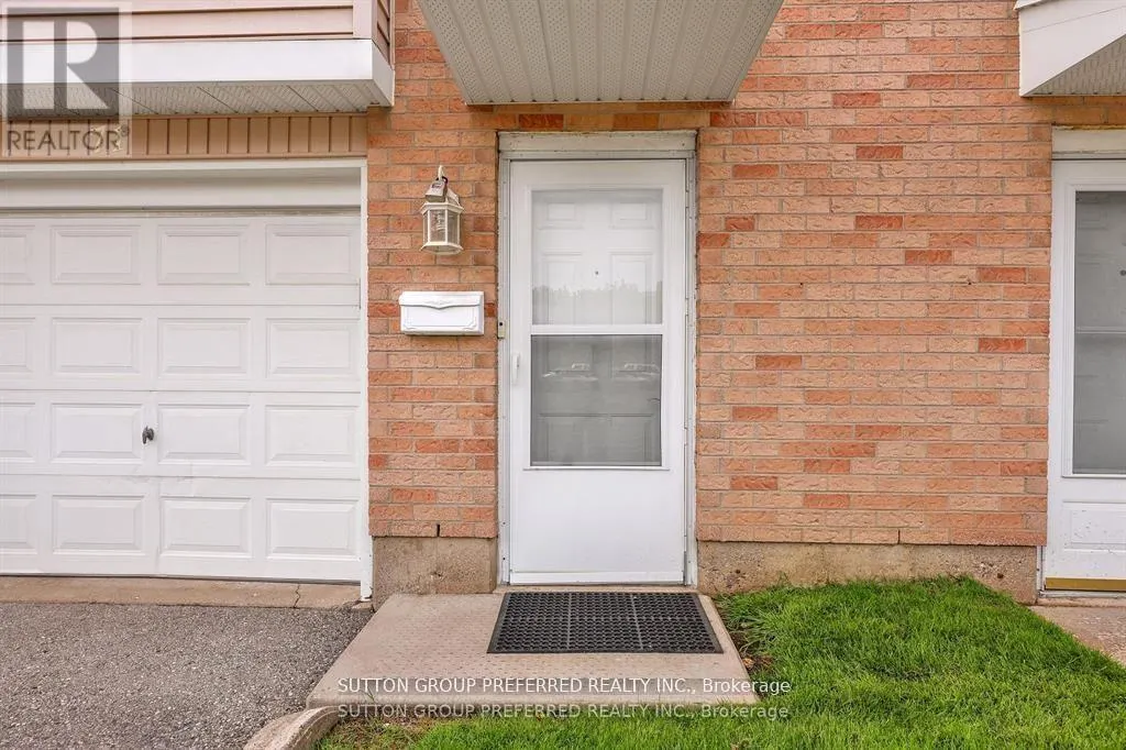 71 - 320 WESTMINSTER AVENUE, #71