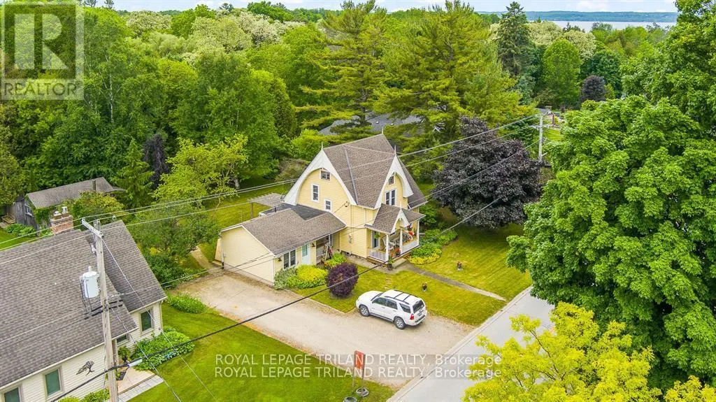 303022 GREY ROAD 15