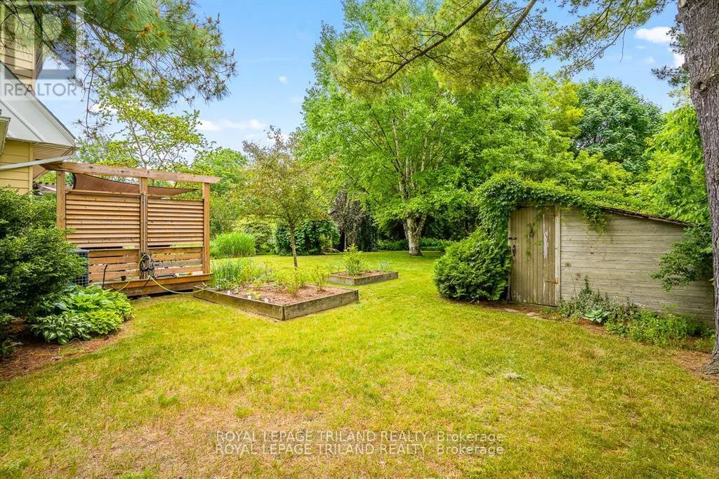 303022 GREY ROAD 15