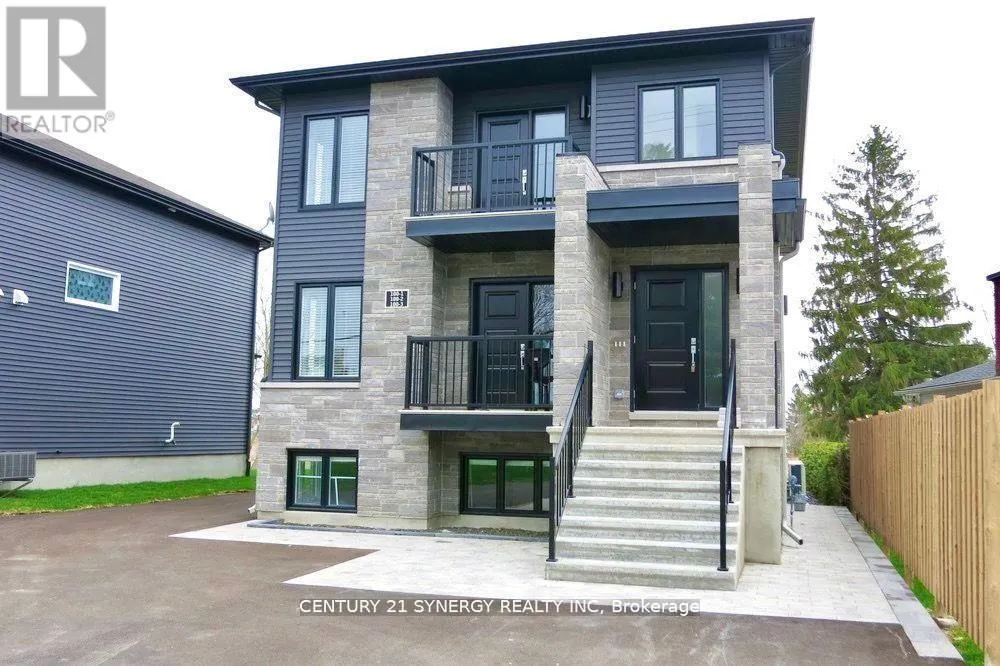 100 LAURIER STREET